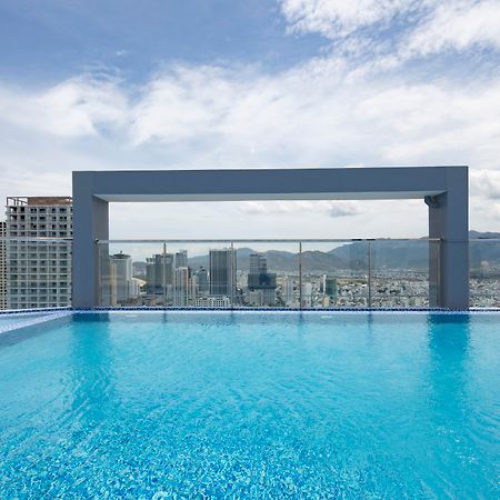 Dqua Hotel Nha Trang Exteriör bild